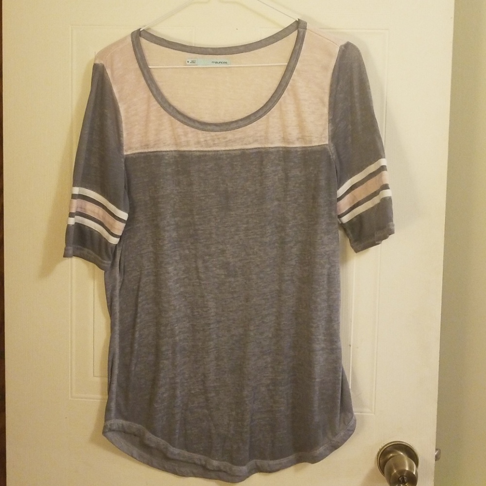 Women's Maurices tshirt